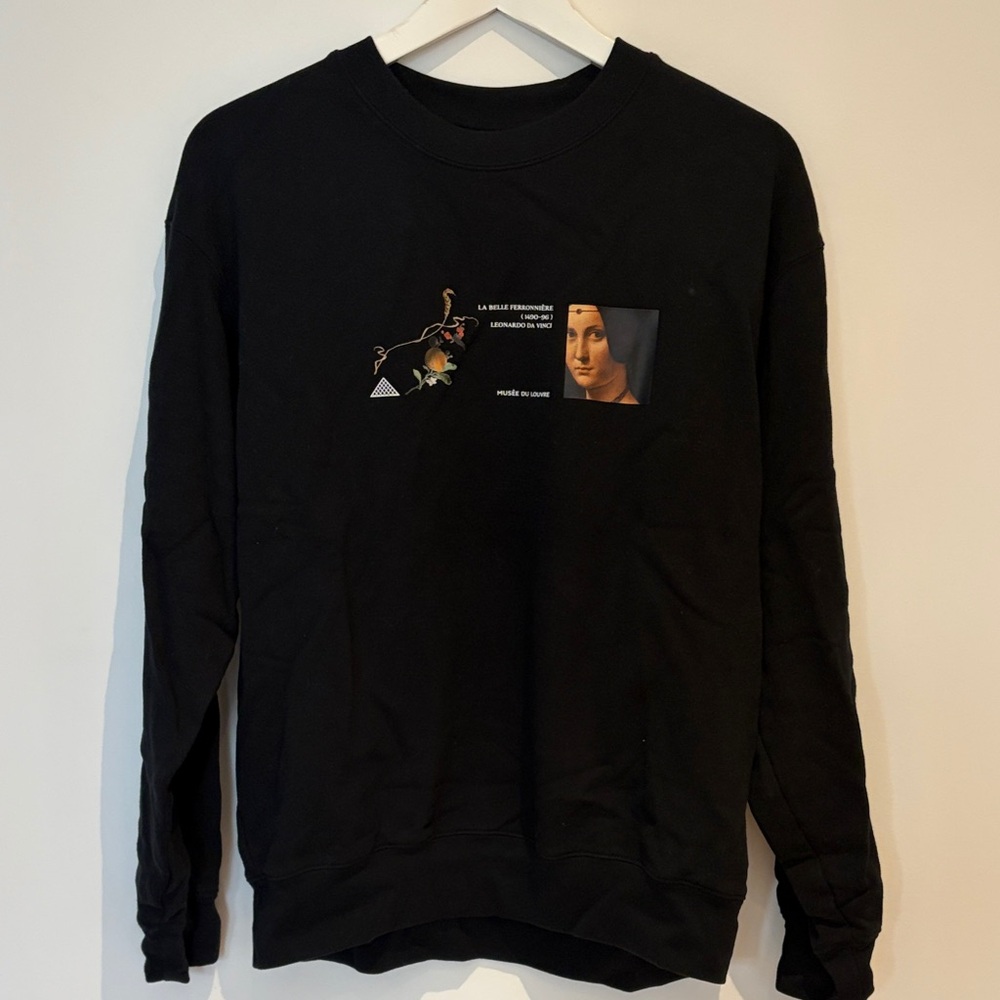 Uniqlo Black Louvre Da Vinci Sweatshirt - NWOT